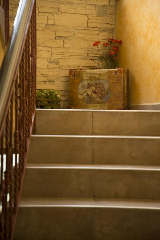Hotel Toro Negro โกลเดน แซนส์ ภายนอก รูปภาพ